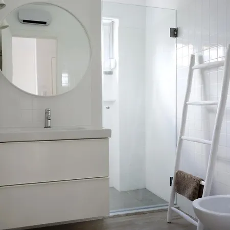 Apartamento Modeno E Acolhedor Com Terraco * Montijo